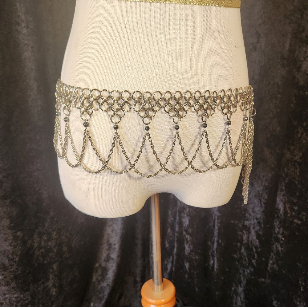 Chain maile ensemble